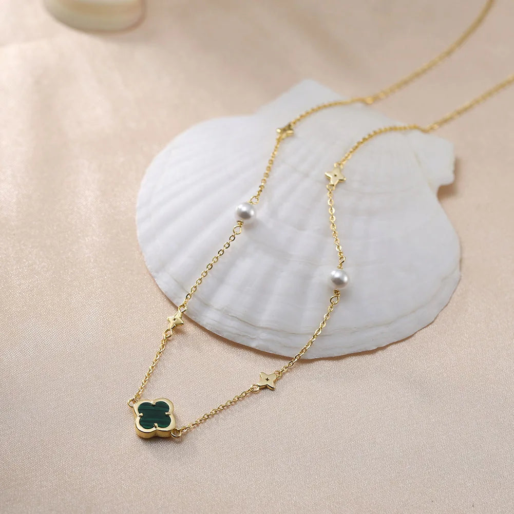 Elegant Ladies 925 Sterling Silver Necklace Four-Leaf Clover Inlaid Shell Decoration Suitable Daily Wear And Gifts