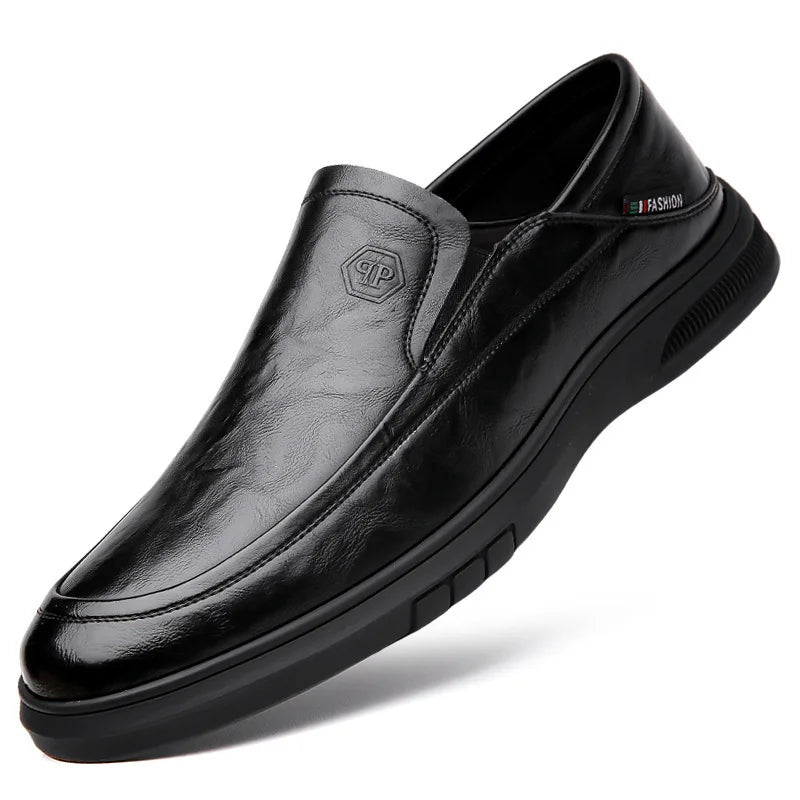 2026 Spring Business Casual Shoes for Men Solid Color New Designer Half Slippers Shoes Male Fashion Soft Sole Leather Shoe Man