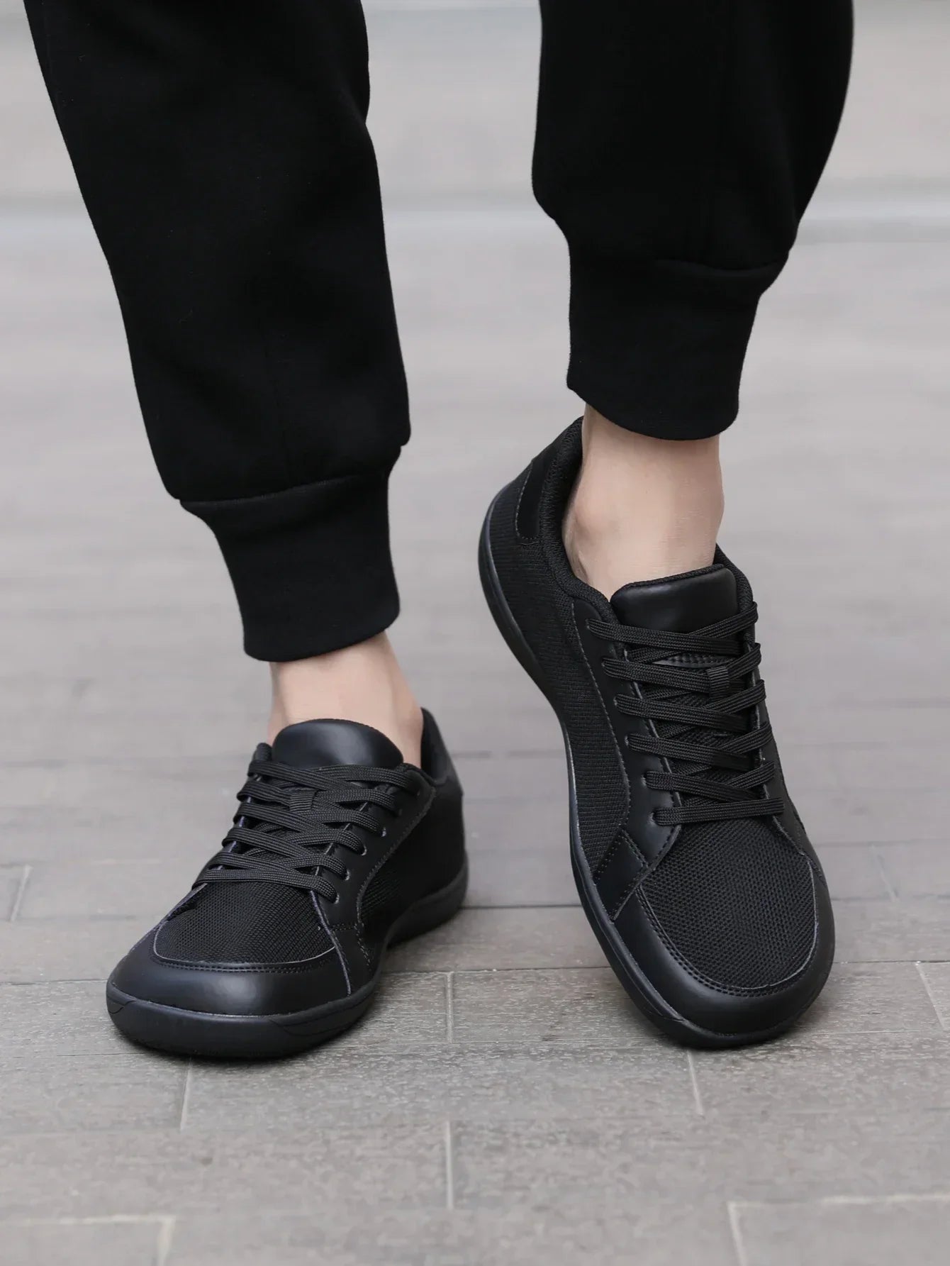 Wide Toe Casual Shoes for Men and Women Barefoot Soft Sole Flats Non Slip Walking Footwear Plus Size Comfortable