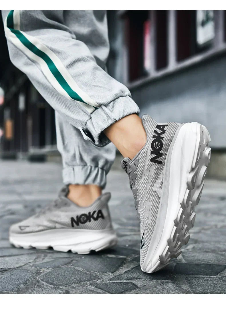 Men's Running Shoes Jogging Cushioning Outdoor Luxury Shoes Trainer Race Breathable Couple Non-Slip Sneakers Mesh Off-road Shoes