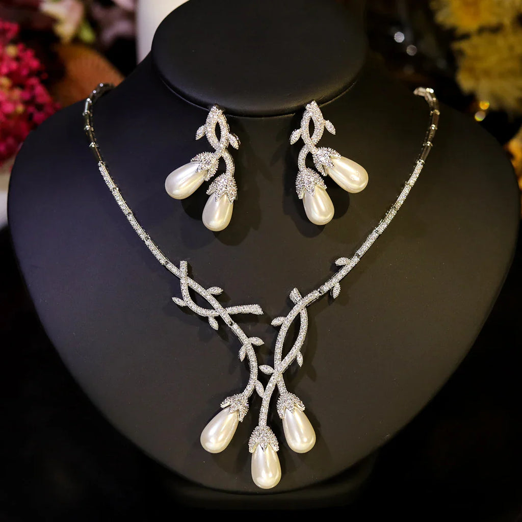 New Unique Pearl Flower Design Necklace Sets for Women Accessories Luxury Dubai Bridal Wedding Jewelry X0576