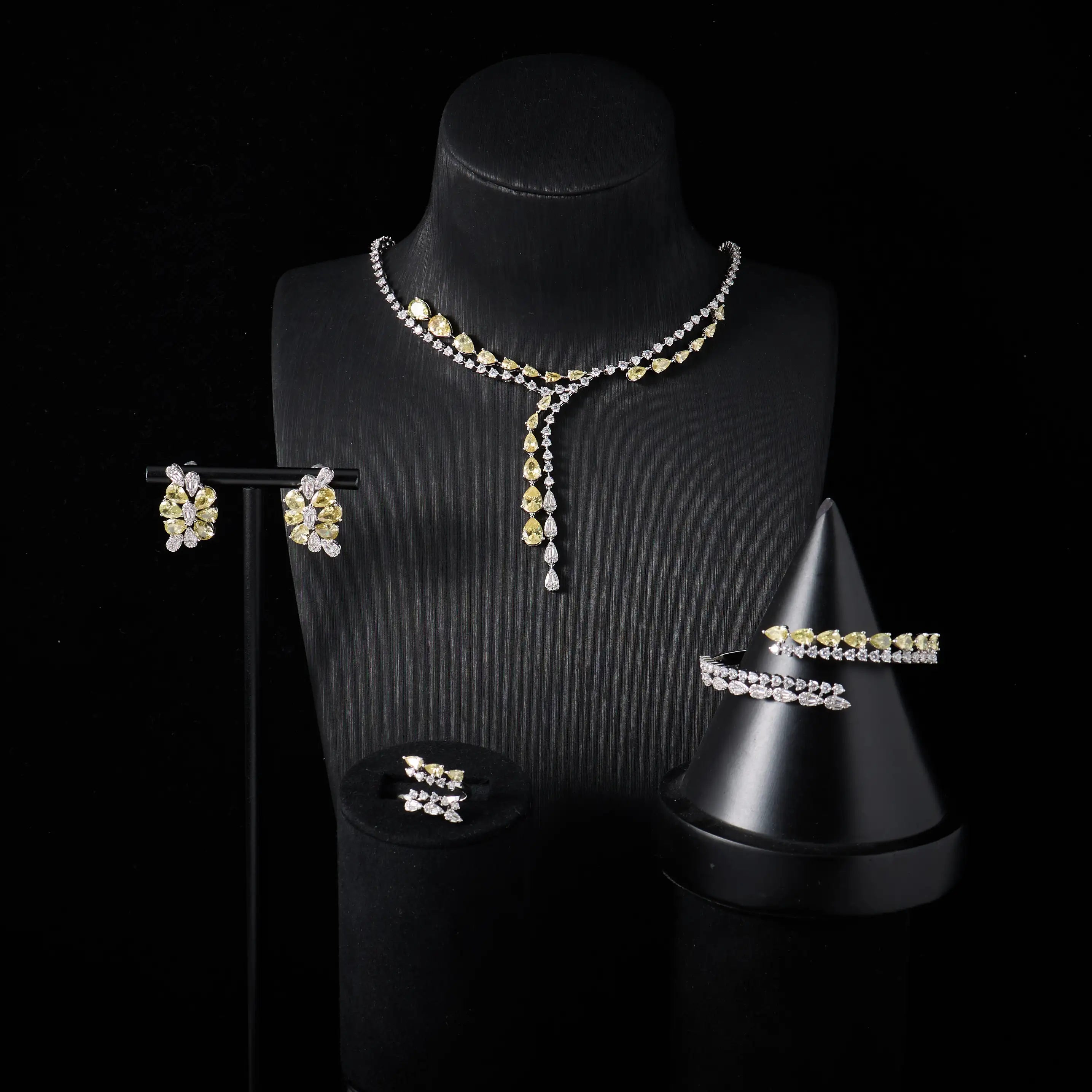 00086 Necklace Sets for Women Heart Water Drop Cubic Zirconia Layer Jewellery Set Dubai Saudi Party Engagement Accessory