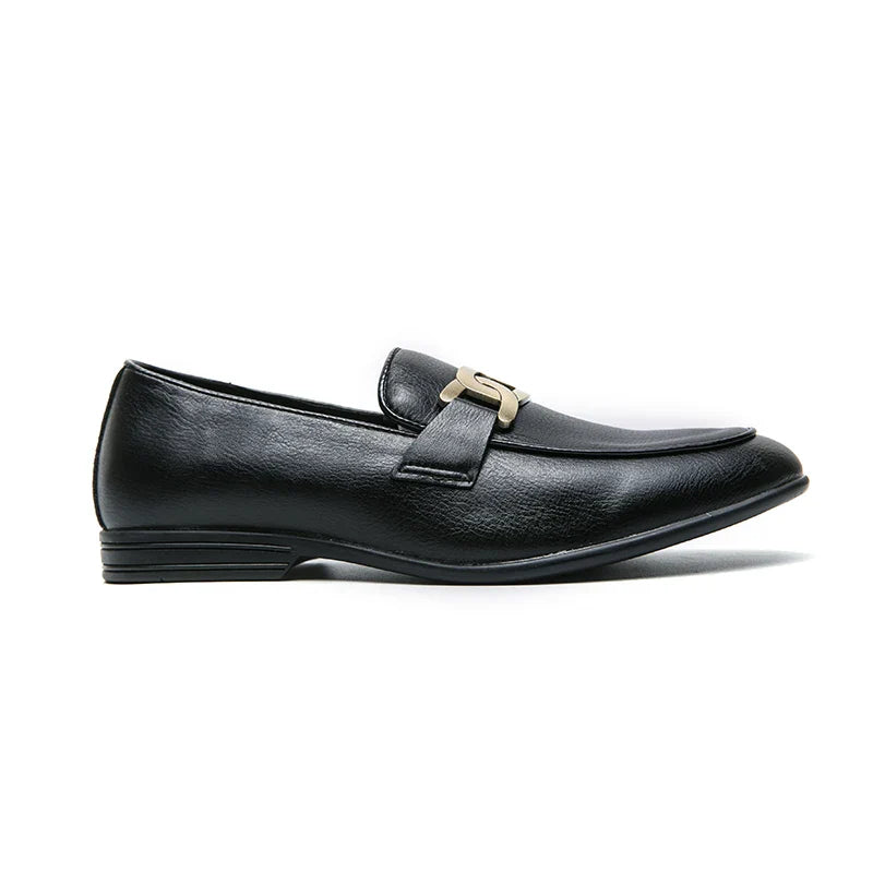 Italian Fashion Leather Shoes Moccasins For Men Casual Man Shoe Business Male Formal Pointed Fashion Wedding Black Skin