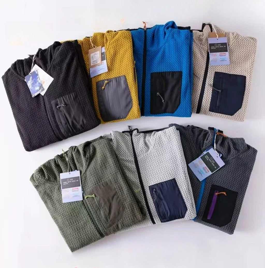 Wave Pattern Fleece Lined Hooded Zip-up Jacket/Sweatshirt: Warm & Outdoor-Ready  Ideal for Couples Hooded Sweatshirt