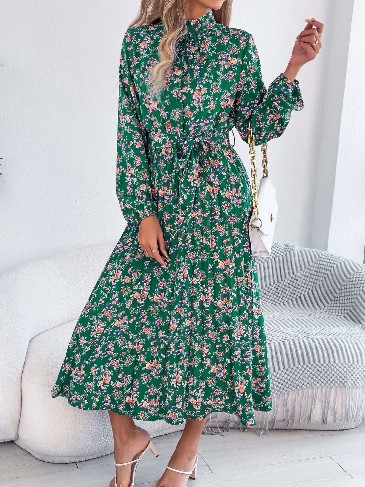 Floral Stand Up Collar Bridesmaid Dress 2026 Spring Summer Elegant Long Sleeve Waist Cinched Pleated Dresses Valentine's Day
