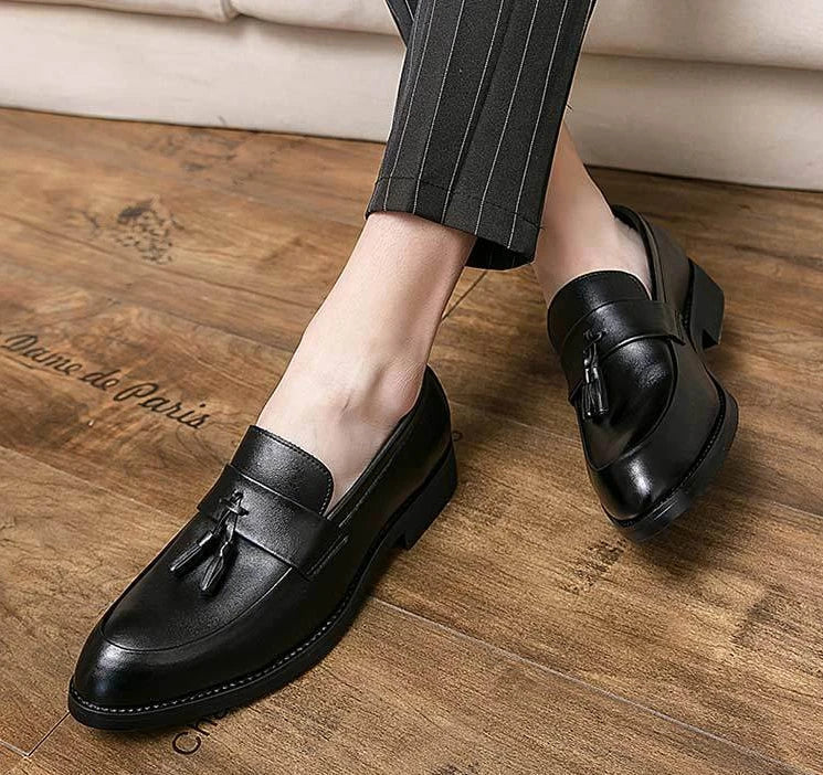 With Tassels Loafers Office Leather Shoes for Men Platform Thick Sole Pointed Toe Man Casual Shoe High Quality Fashion Elegant