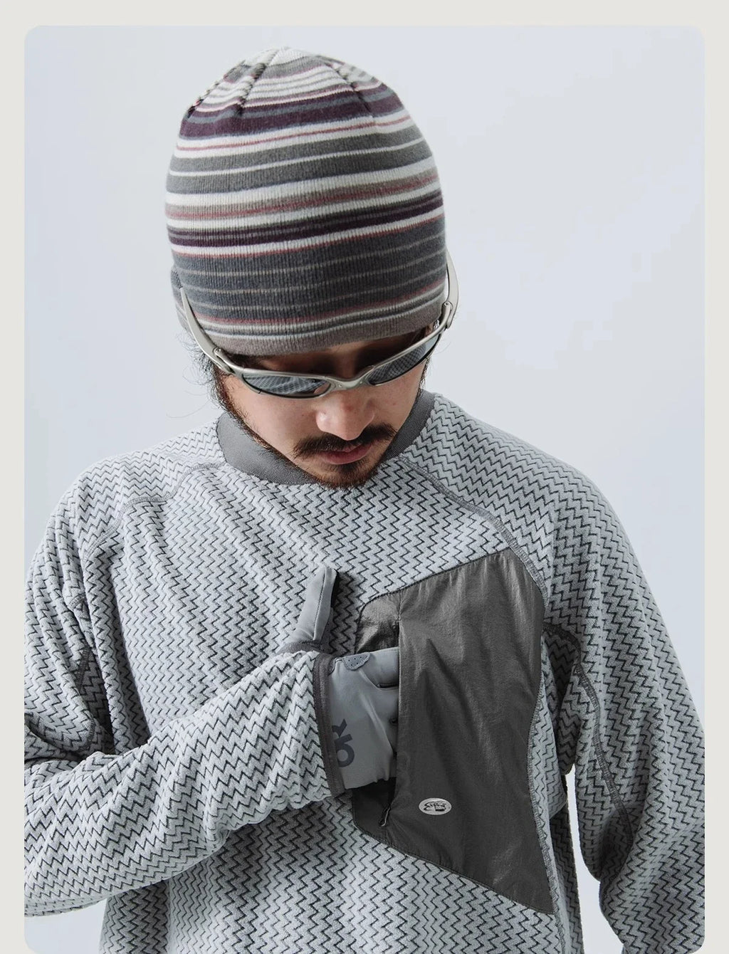 Mountain-Ready Crewneck: Engineered with Ribbed Neck, Reflective Logo, & Secure Chest Pocket for Outdoor Style Unisex