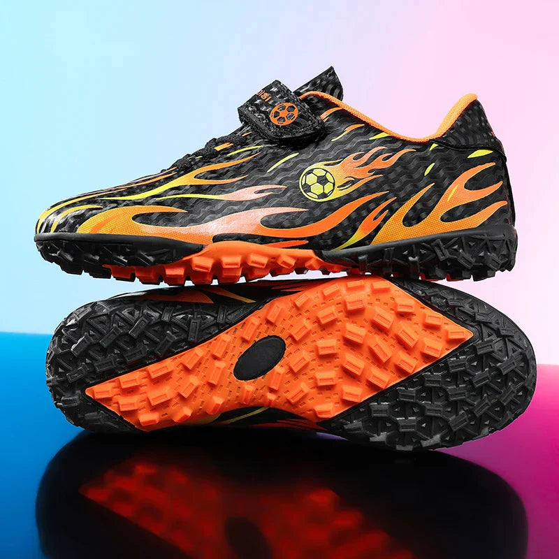 Children Football Boots Anti-slip Soccer Shoes Low-top Boy Ultralight Kid's High Quality Outdoor Grass Training Soccer Sneakers