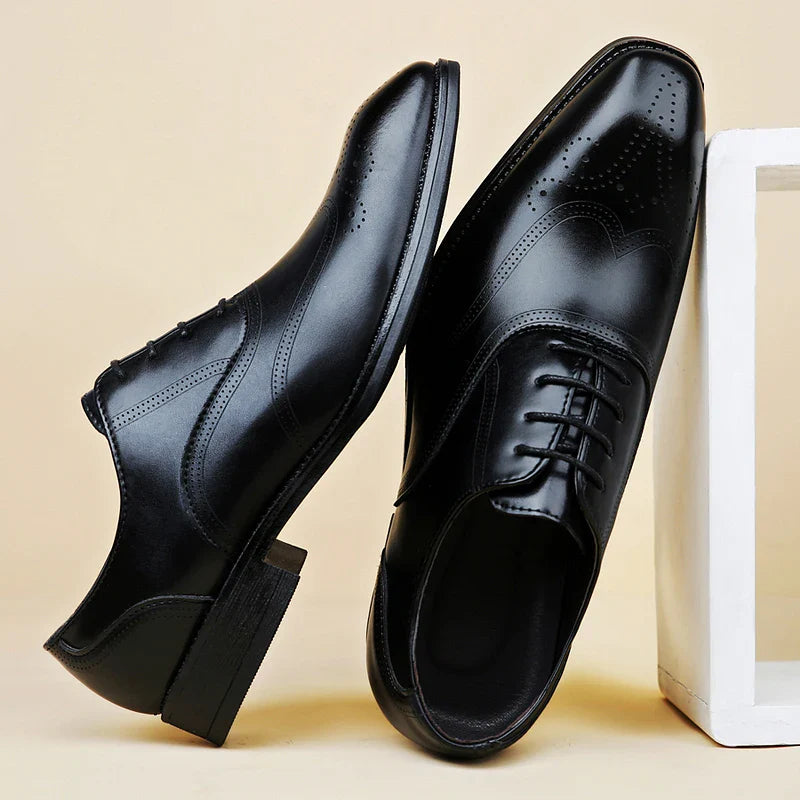 Luxury Brand Men's Glossy Leather Shoes Classic Brogue Shoes Lace Up Men's Office High-quality Business Shoes Big Size：38-48