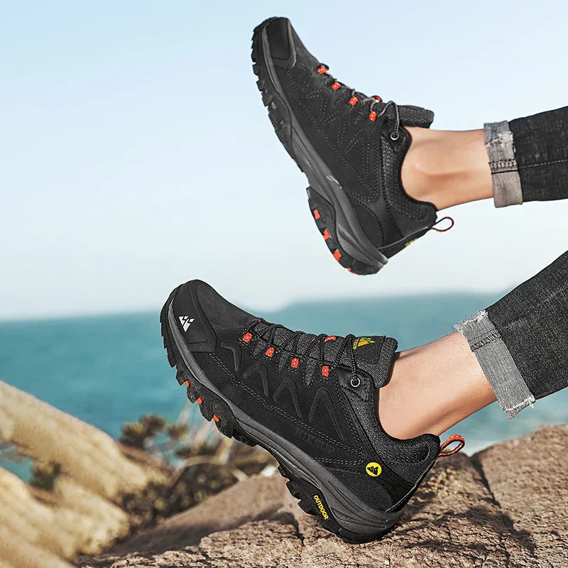 Leather Men Shoes for Men's Casual Shoes Fashion Waterproof Winter Luxury Designer Brand Work Boots Man Non-slip Sneakers