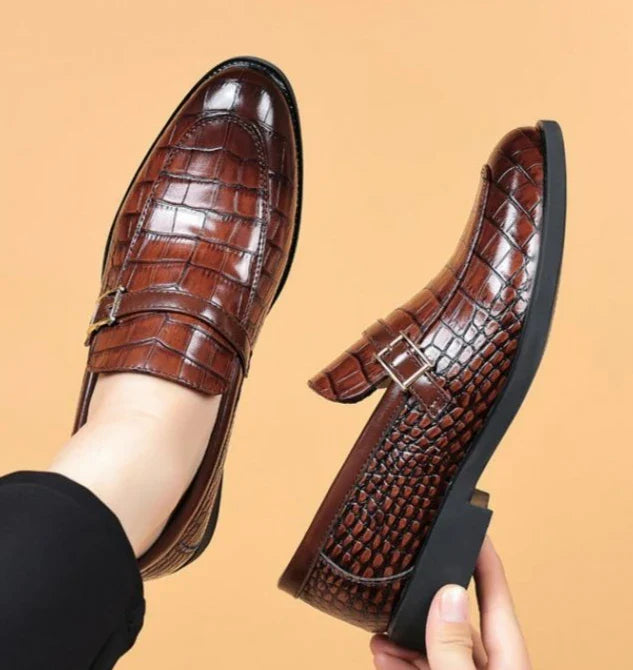 Dark Brown Pointed Toe Social Shoe for Men New Low Price Leather Casual Gentleman Luxury Designer Elegant Office Dress Shoes Man