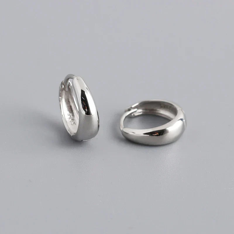 925 Sterling Silver Simple Wide Huggies Gothic Hoop Earrings for Women European Unisex Piercing Rock Jewelry Ear Buckles