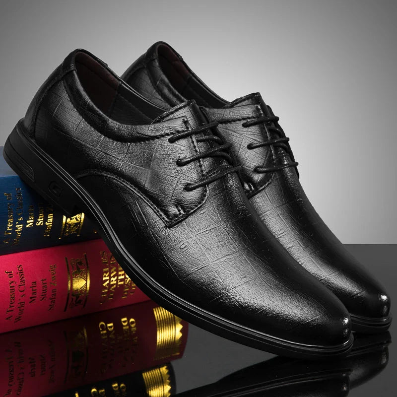 2024 Man Cow Leather Shoes Rubber Sole Casual Men's Shoes Formal Office Business Dress Genuine Leather Oxfords Wedding Shoes