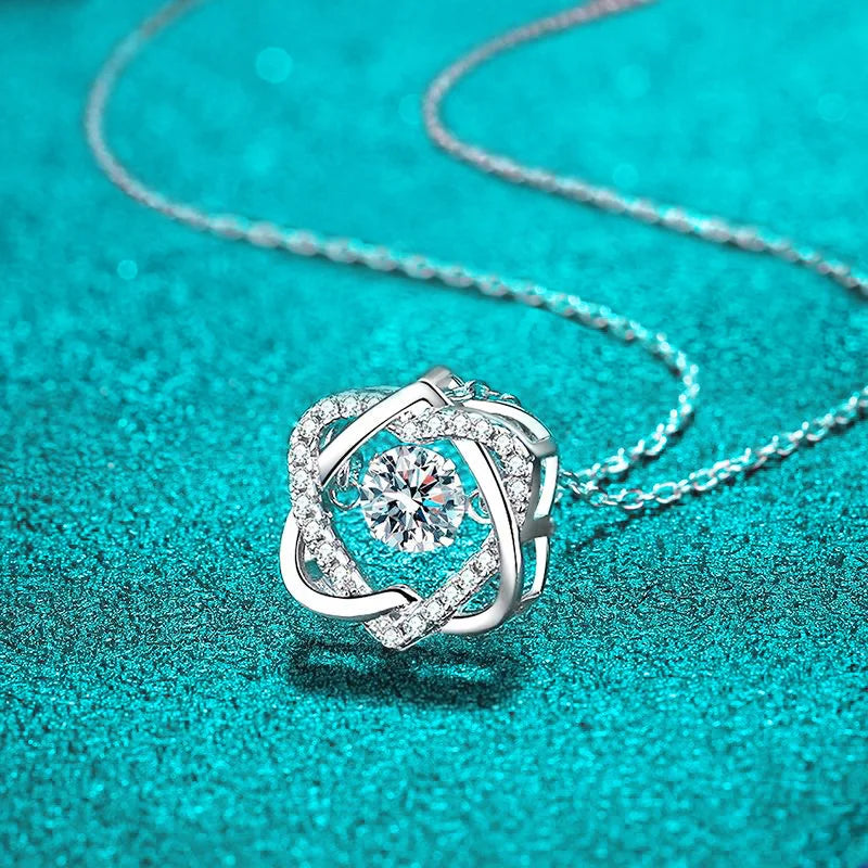 0.5ct GRA Moissanite Necklace for Women  Sparkling Simulated Diamond Pendant Beating Heart S925 Silver Fine Jewelry Gift