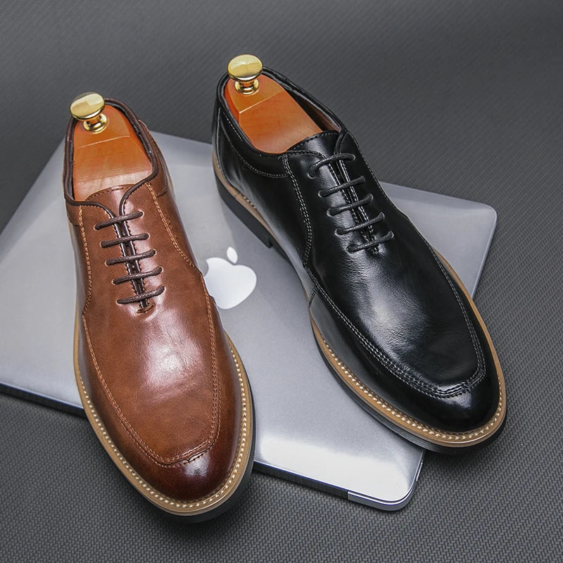 Hot Selling Pointed Dress Shoes Europe America Casual Versatile Men's Low Top Shoes High-end Banquet Office Men's Business Shoes