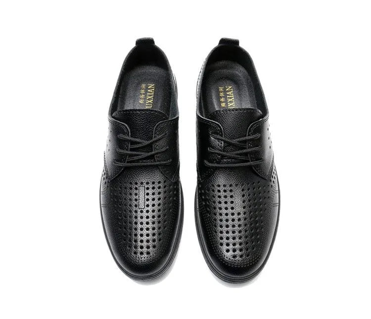 2026 Summer Men Sandals Business Casual Leather Hollow Out Shoes Breathable Soft Sole Clogs Fashion Comfortable Outdoor Slides