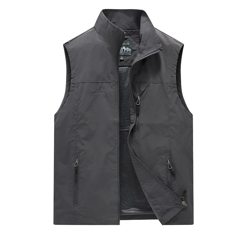 Spring New Men Waistcoat Outdoor Leisure Solid Color Vest Young Middle-aged Photography Fishing Casual Vest Jacket Male