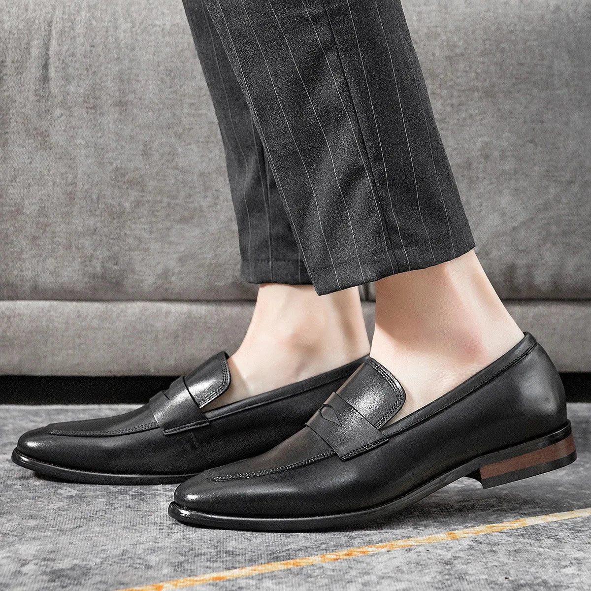 Men's Genuine Leather Shoes Loafer Handmade Shoes Antiskid Elegant Gentleman Oxford Shoes Simple British Style Wedding Shoes
