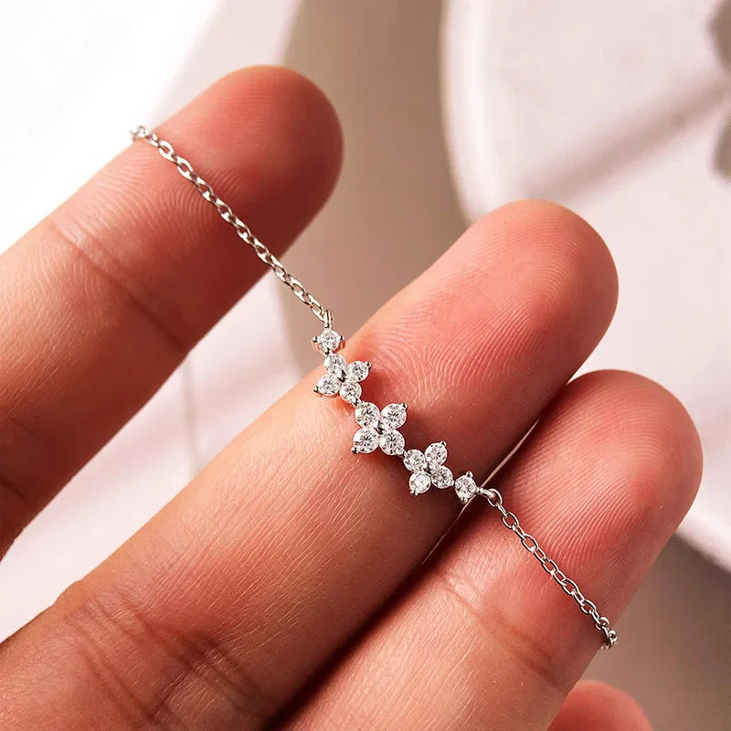 Flowers All Moissanite Necklace Gradient Smile Pendant for Women Girls Birthday Gift Couple Jewelry S925 Sterling Silver