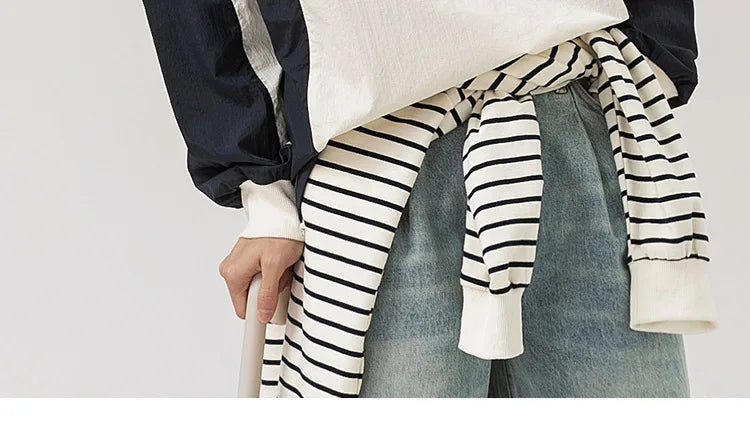 Japanese-inspired Color-blocked Crew Neck Sweatshirt with Patchwork Design: Men's Spring/Autumn Outdoor Leisure