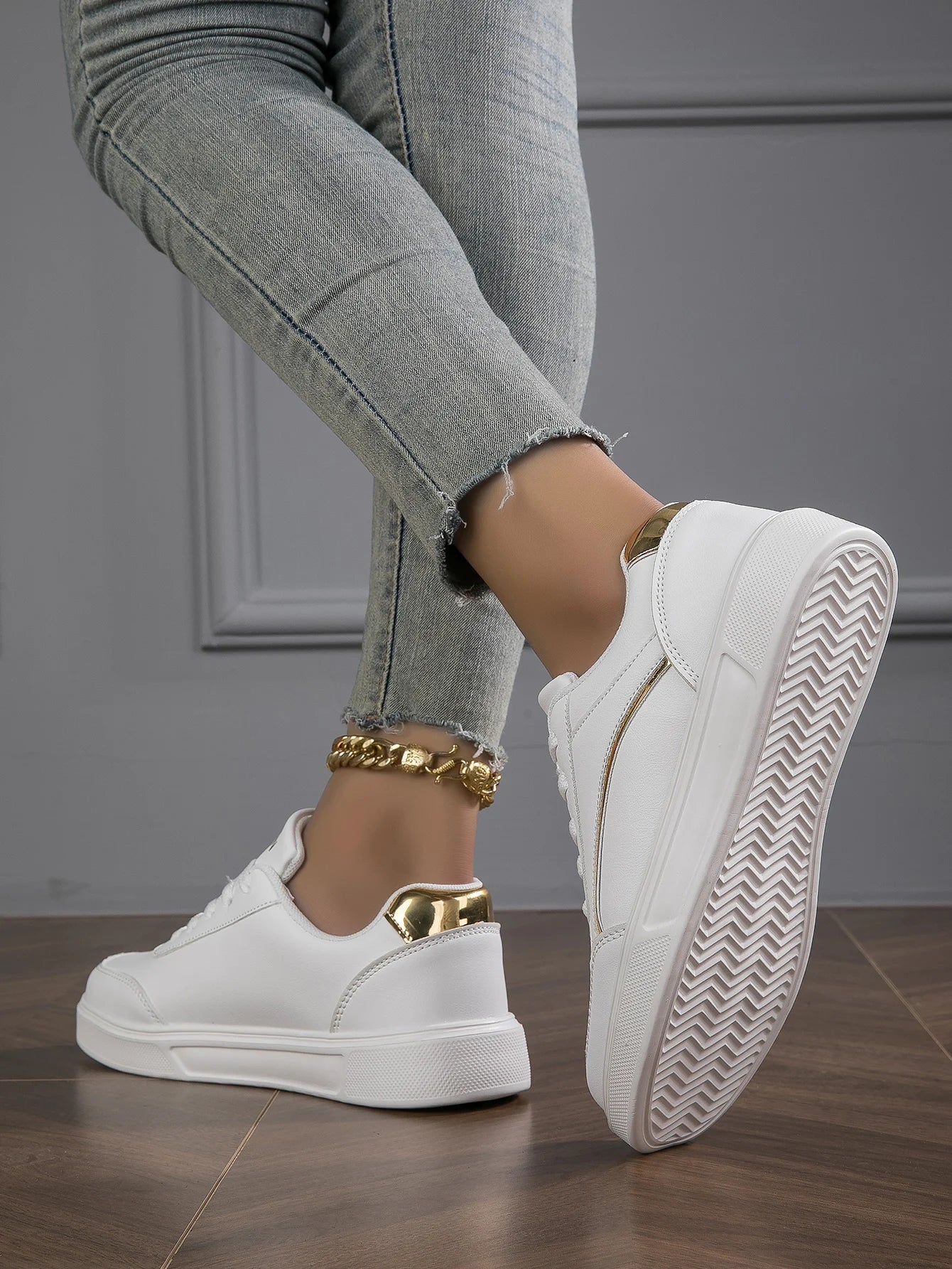 Women Casual Sneakers Leather Platform Sneakers for Women Classics Comfort Skateboarding Shoes Non-Slip