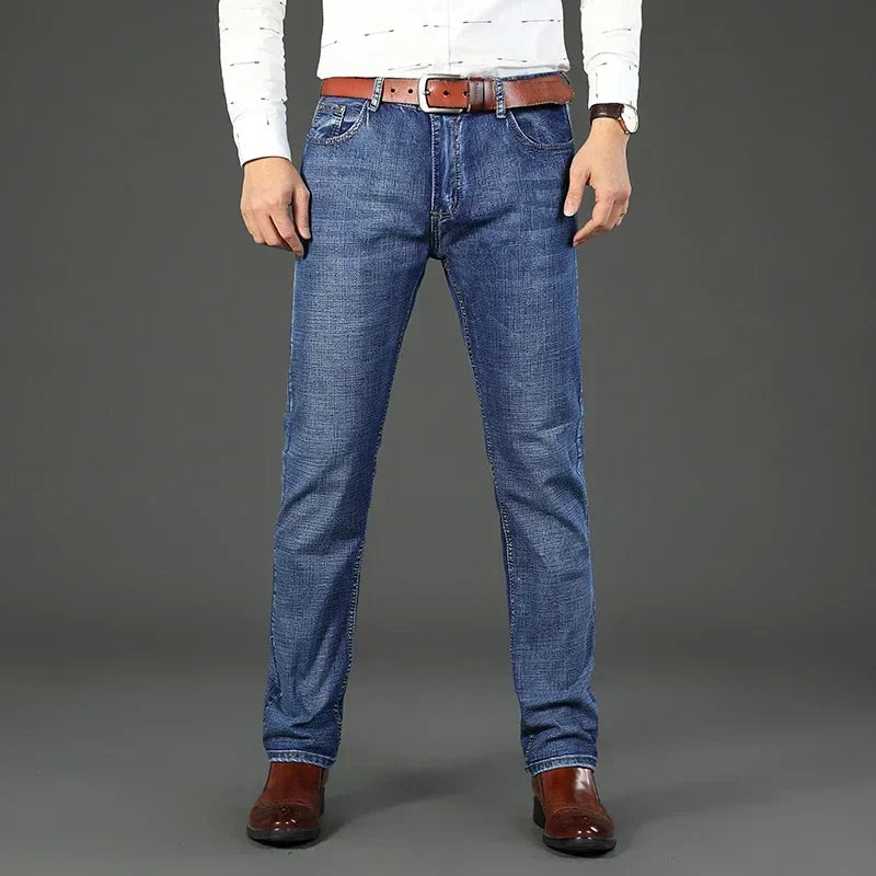 Mens High Quality Jeans Fashion Straight Denim Pants Men Classic Casual Jeans Male Plus Size Denim Trousers Ripped Jeans 28-40