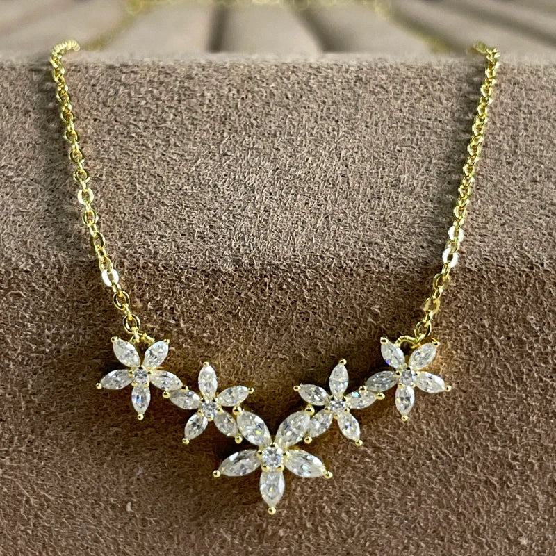 Exquisite Moissanite Diamond Necklace for Women Pure 925 Sterling Silver Flower Pendant Necklaces 2025 Trend Jewelry