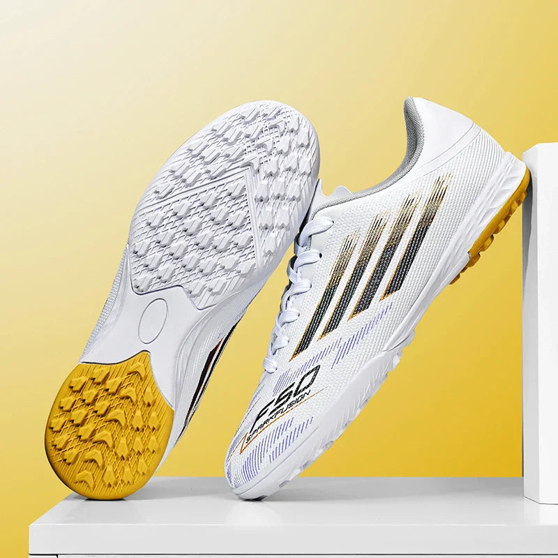 New Men Professional Football Boots Non-Slip TF/FG Boys Sneakers Match Soccer Shoes Ankle Comfortable Sports Shoes Unisex