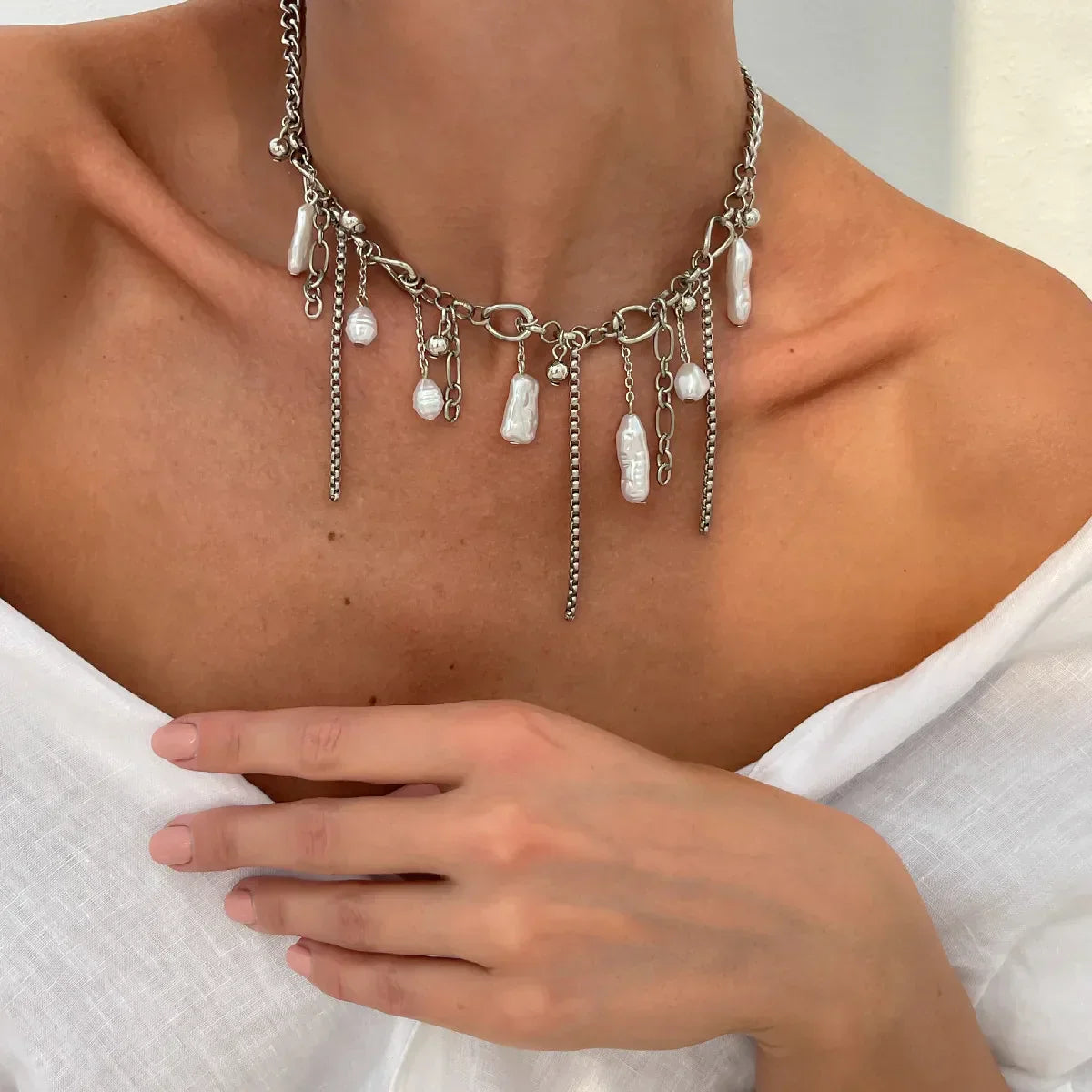 Ingemark Vintage Love Heart Corss Tassel Pendant Choker Necklace for Women Creative Clavicle Chain Wed Bridal Neck Jewelry Gift