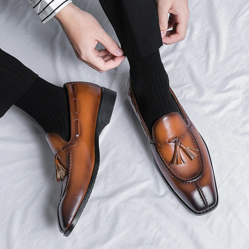 Fashion Shoe Office Shoes for Men Casual Shoes Breathable Leather Loafers Mens Driving Moccasins Comfortable Slip on 2023 Brown