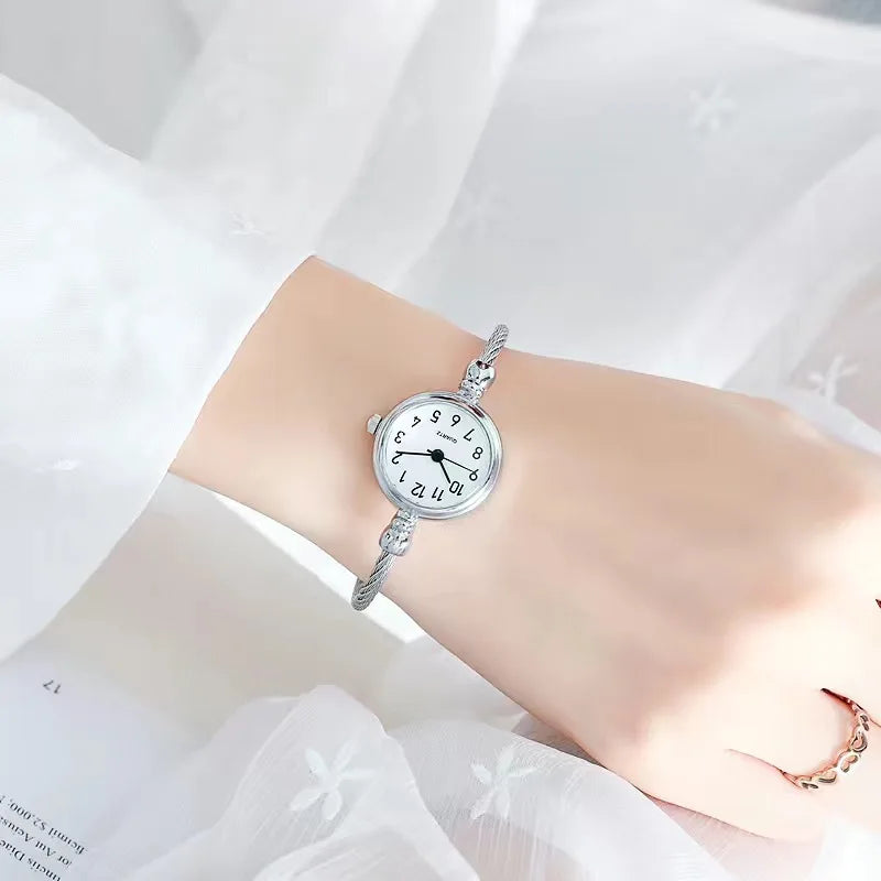 Women Bracelet Watch Retro Gold Bangle Women Watches Stainless Steel Retro Ladies Quartz Wristwatch Clock Dress Watch