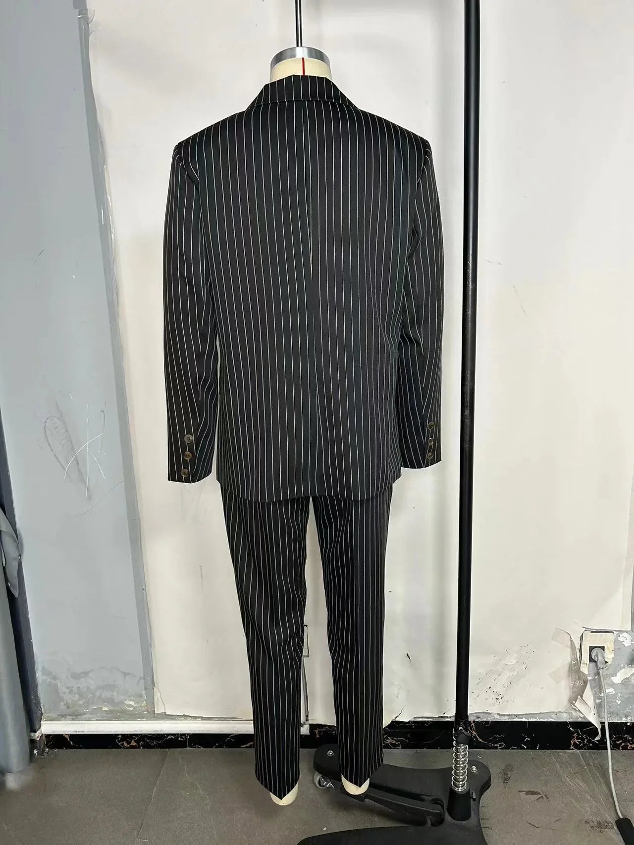 High-quality European and American Men's Clothing, Formal Suits with Stripes, Trousers for Business, Formal Dinners, Weddings