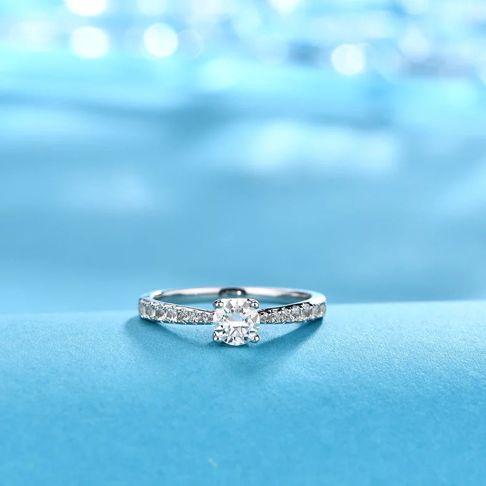 0.5ct 5.0mm D Color Round Rhodium Plating 925 Silver Moissanite Ring Diamond Test Passed Jewelry Woman Girlfriend Gift