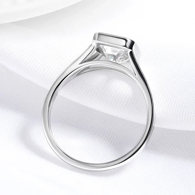 1CT 2CT Emerald Cut Moissanite Wedding Ring for Women Solitaire Lab Diamond Jewelry S925 Sterling Silver Plated 18K Gold