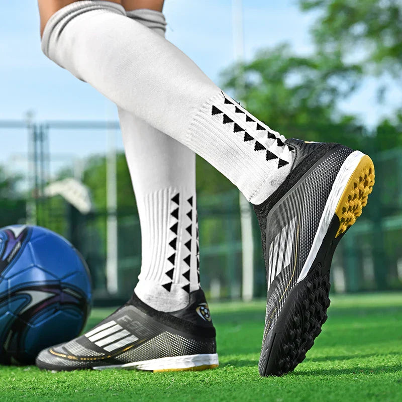 2555 High Quality Mens Soccer Shoes SLIP-ON Non-Slip Turf Soccer Cleats Boys TF/FG Training Football Boots Chuteira Campo F50