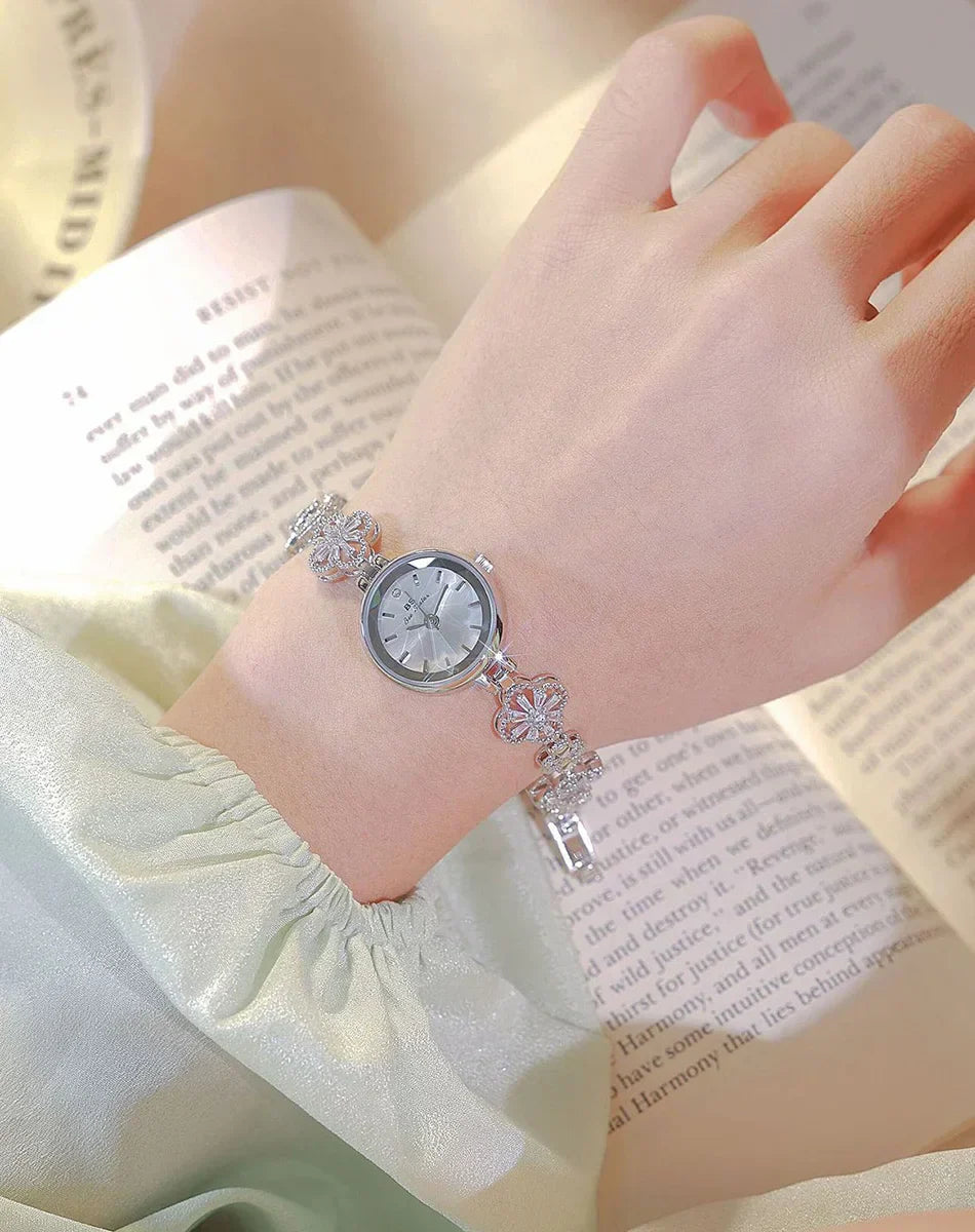 Watches For Women Fashion Elegant Gold Silver Bracelet Small Quartz Wristwatch 2025 Women's Lucky Watch Girlfriend Lovers Gift
