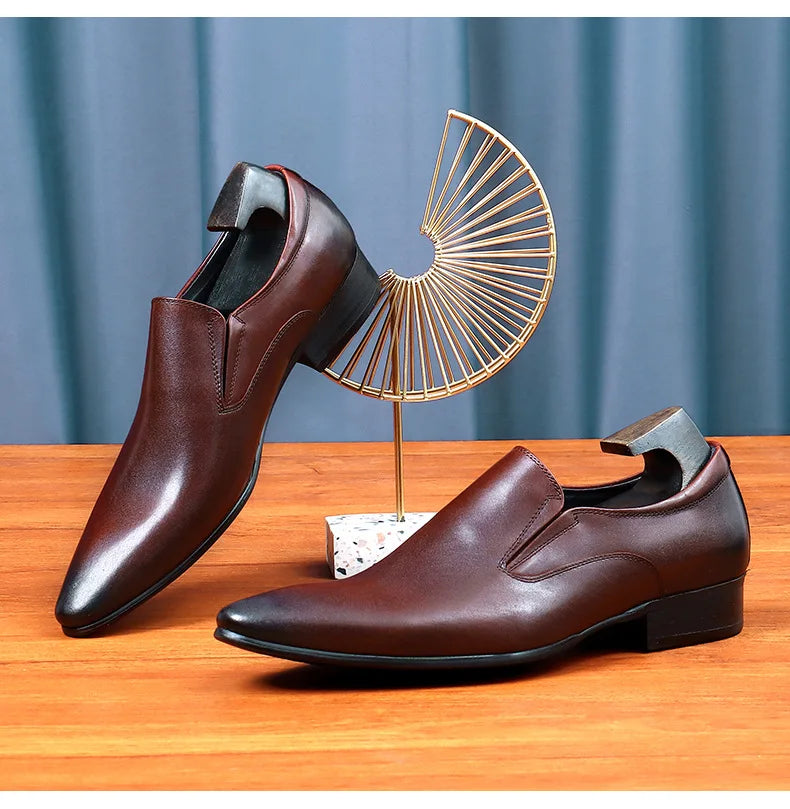 Top Layer Cowhide Shoes Men's Shoes Genuine Leather Business Dress Shoes Men British Pointed Toe Formal Slip-On Shoes