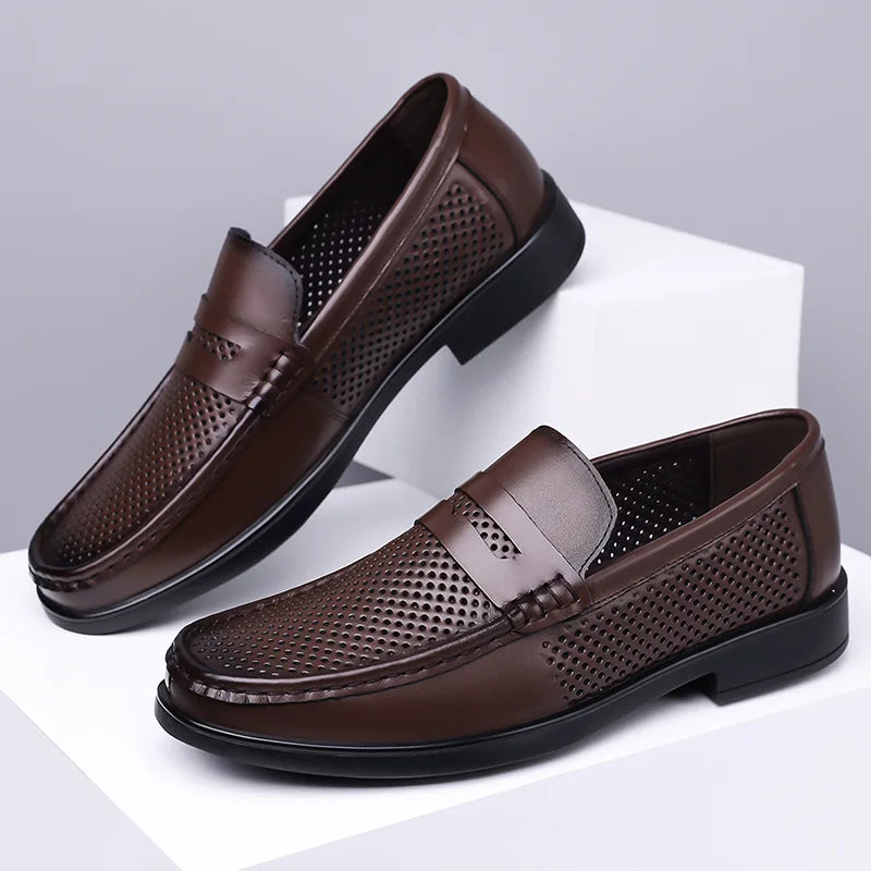 2026 Summer New Men's Breathable Leather Loafers Slip-On Hollow Out Casual Business Casual Shoes for Man Flat Driving Shoes Male
