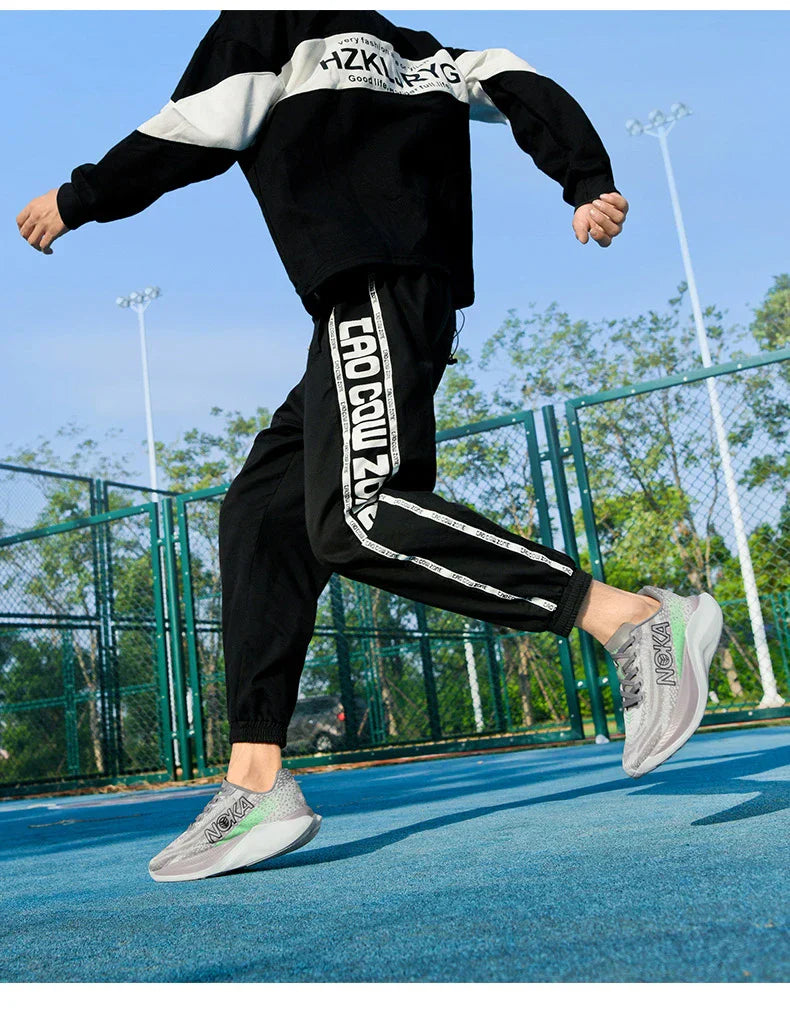 Men Women High Quality Light Running Shoes Cushion Training Shoes Lightweight Wear-Resistant Sneakers