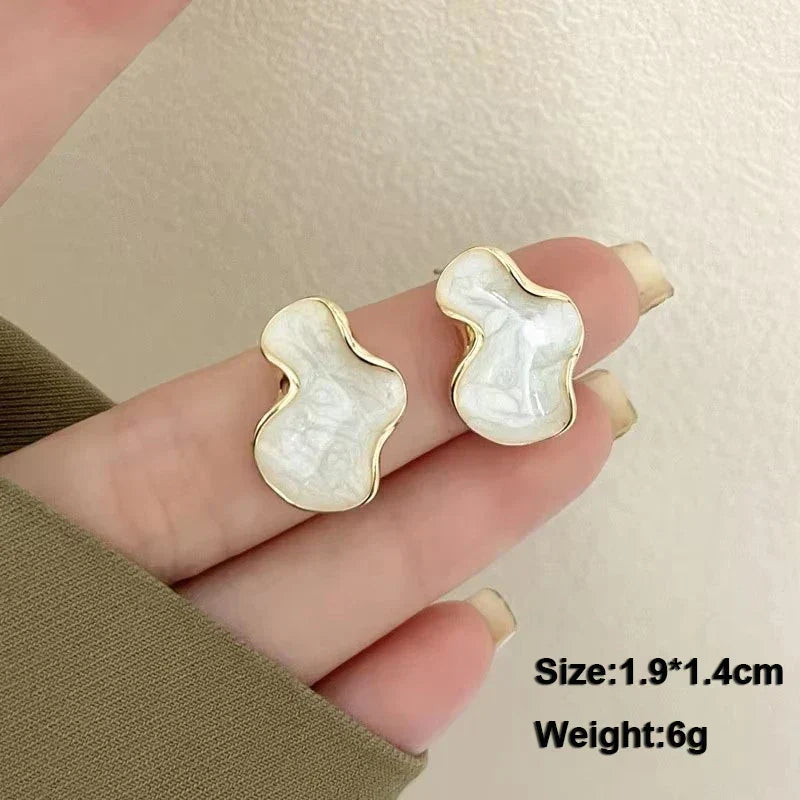 Pure White Women's Dangle Earrings Blooming Flower Acrylic Enamel Butterfly Imitation Pearl Heart Hanging Earrings Elegant brinc