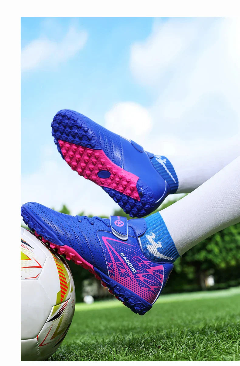 New Children Soccer Shoes Sports Society Field Boy Football Boots Futsal Fast Indoor Sneaker Original Ankle Football Boot Cleats