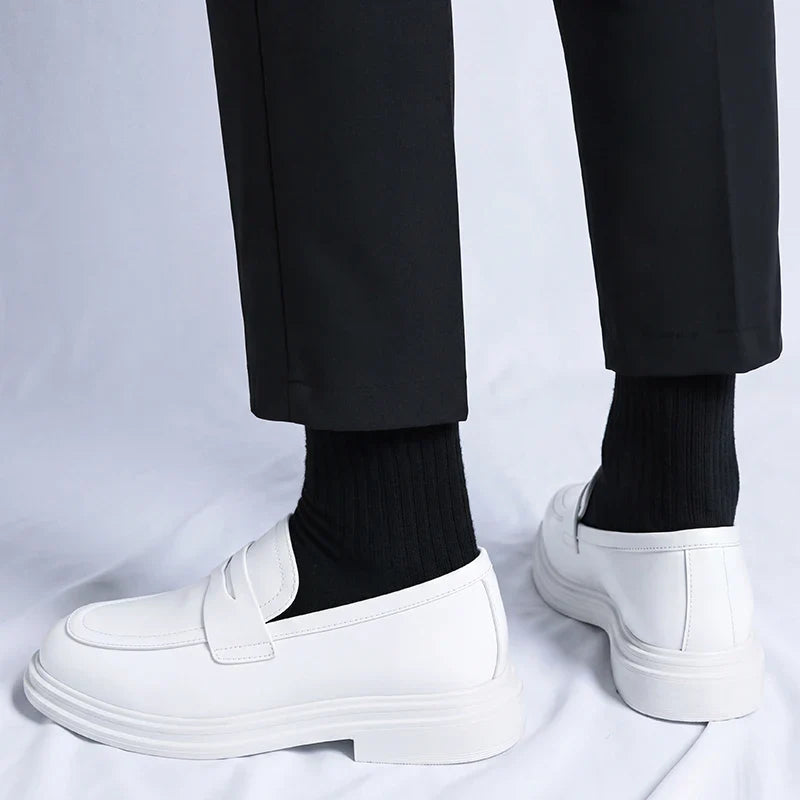 New Summer Slip on Flats Stylish Leather Men's Loafers Fashion Casual Shoes Man Light Antiskid Driving Shoes Handmade Moccasins