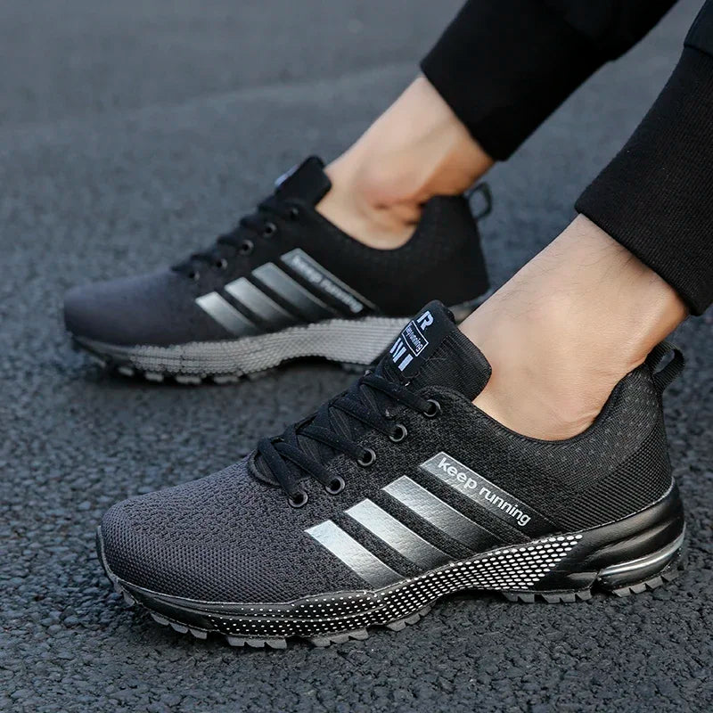 Men's and women's flying mesh surface spring summer breathable casual sports shoes flat vulcanized couple running big size48