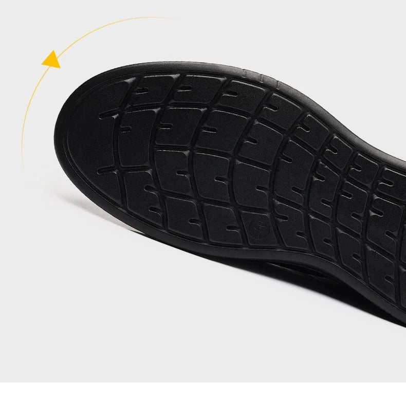 Spring Autumn New Business Casual Shoes for Men Solid Color Fashion Wedding Shoes Male Soft Sole Lace Designer Loafers Man