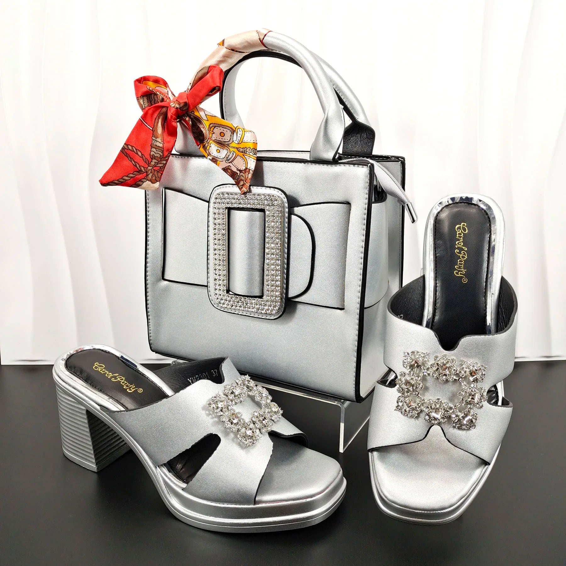 Women's Gold Luxury Designer Split Square Toe Wedding Set