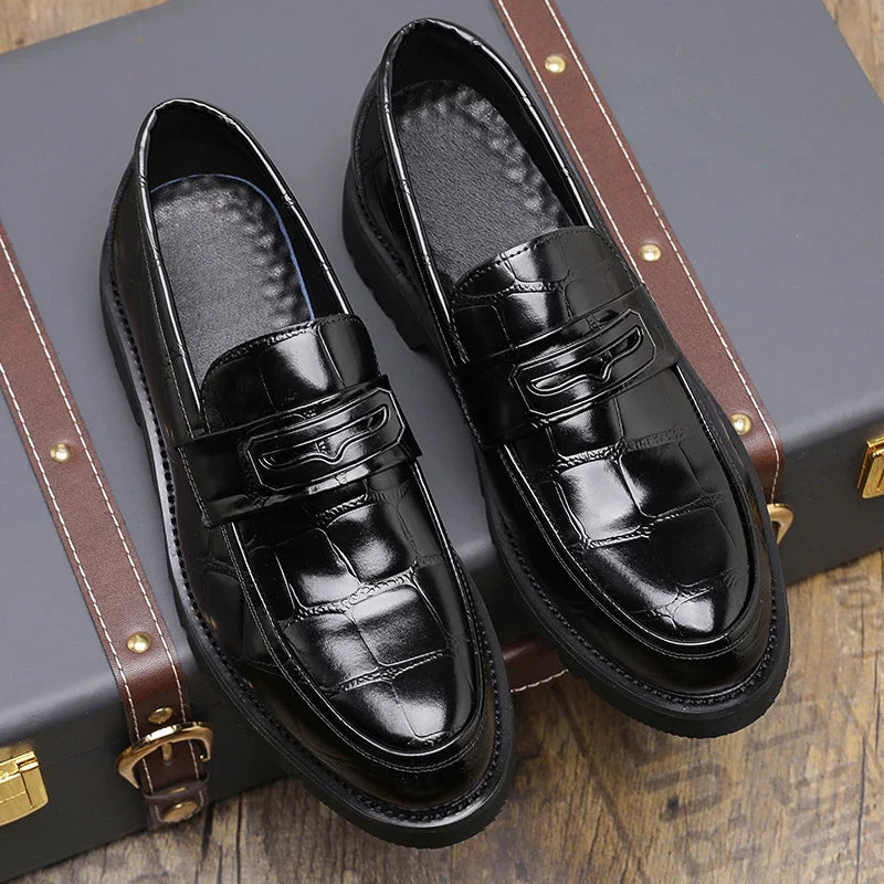 Men's Thick Soled Leather Shoes Minimalist Design Style Daily Outdoor Leisure Business Party Height Increasing Shoes Zapatillas