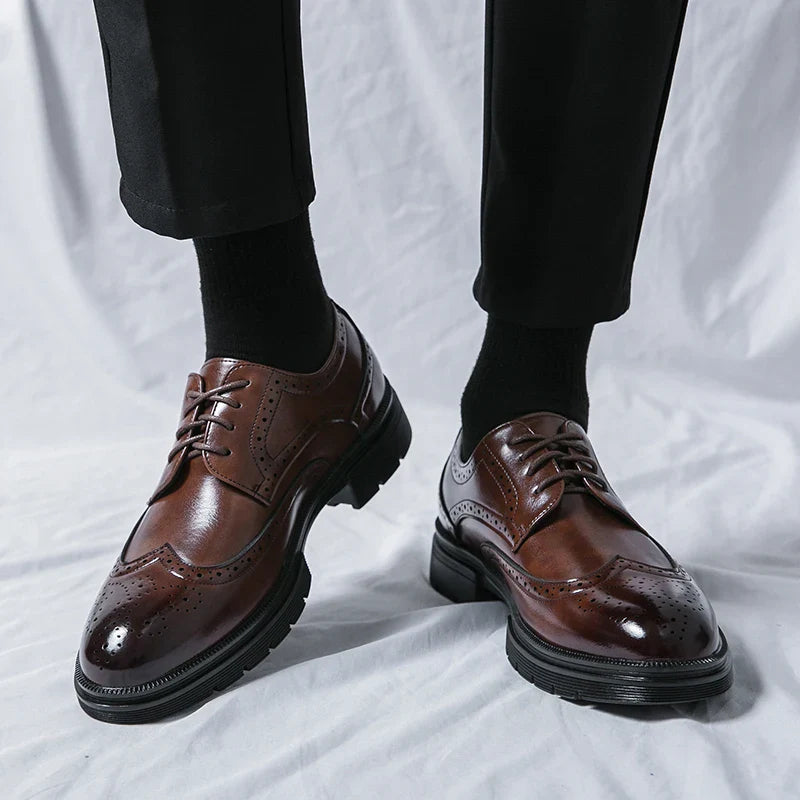 Men's Leather Brogue Oxford Dress Shoes Formal Business Handmade Classic 2026 Brown Black Chaussure Homme