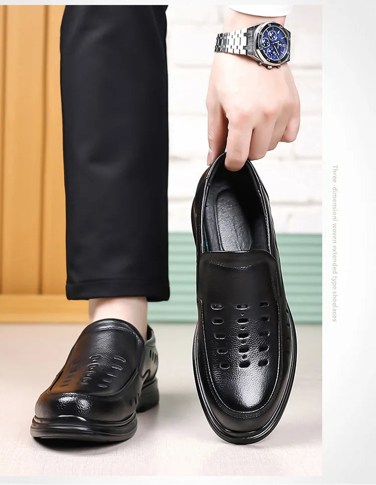 2026 New Designer Breathable Hallow Leather Shoes for Men Black Fashion Summer Shoes Male Britsh Business Casual Shoes Man
