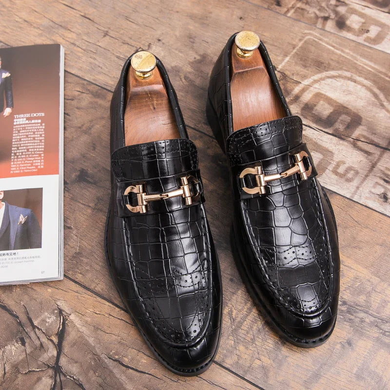 High Quality Casual Business Leather Shoes For Men Classic Social Leather Shoes Men Party Formal Loafers Men Dress Shoes Retro
