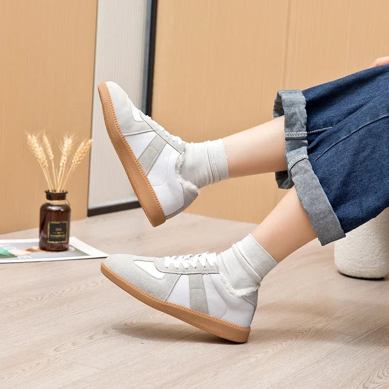 Women's Sneakers 2026 New Genuine Leather Ladies Moral Training Shoes Casual Spring Flat Shoes Women